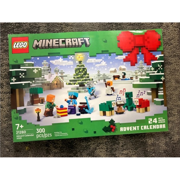  Minecraft Advent Calendar 2025 - 8 Minifigures, 24 Builds Holiday Countdown